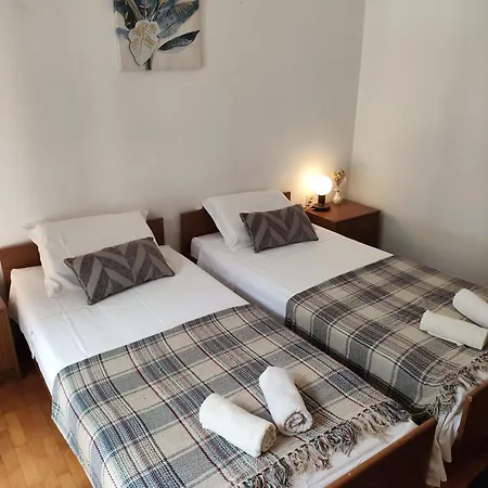 Okruglica House بيت للعطل